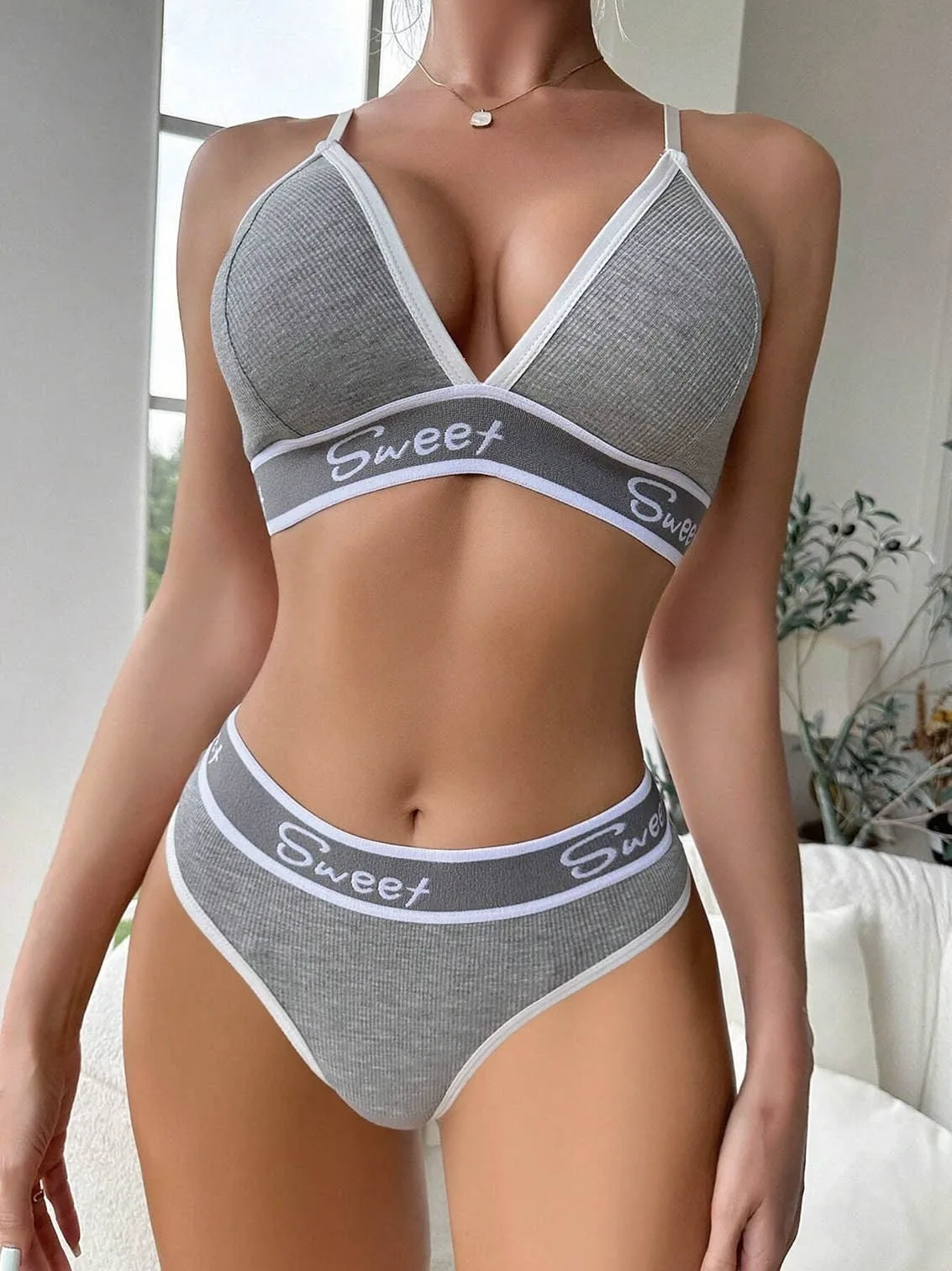 Nuvelle Gri Bikini Takımı